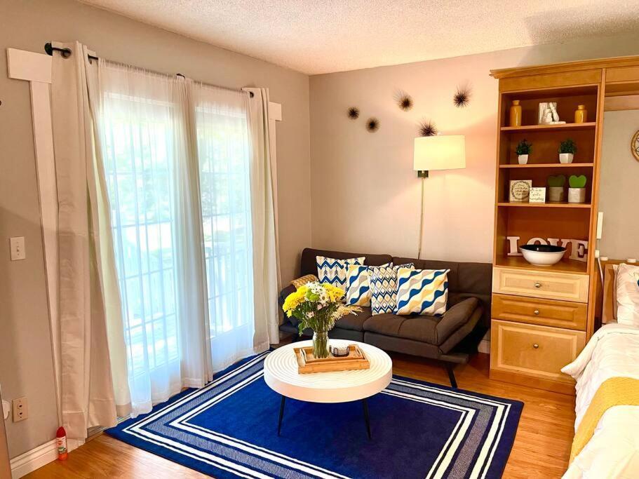 Апартаменти Town & Country Hideaway - 1Br/1Ba, 20 Min Famu/Fsu Таллагассі Екстер'єр фото